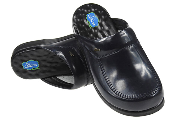 Syrmed, bezpieczne ostrza chirurgiczne, cieplarki medyczne, dekontaminacja sal operacyjnych, dezynfekcja sal operacyjnych, kontenery sterylizacyjne, lampy operacyjne, łóżka szpitalne, meble medyczne, sterylna jednorazowa bielizna operacyjna, sterylne obłożenia chirurgiczne, stoły operacyjne, narzędzia chirurgiczne